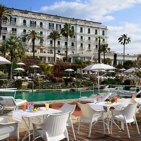 Hotel Royal 5*